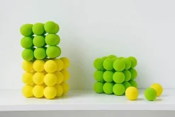 Geometrisches Kugeldekor – Minimalistischer Akzent für Ihr Zuhause