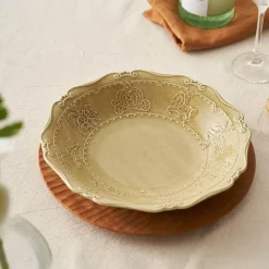 Geprägter Suppenteller aus Keramik – Essgeschirr im französischen Stil