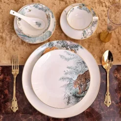 Geschirrset aus Knochenporzellan mit Regenwald-Tiermotiven – umweltfreundliches Geschirr