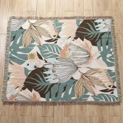 Gestrickte Gobelindecke – Leichte, luxuriöse Dekodecke für das Wohnzimmer im Freien