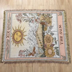 Gestrickte Gobelindecke – Leichte, luxuriöse Dekodecke für das Wohnzimmer im Freien