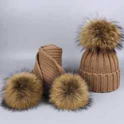Gestricktes Pelzmütze- und Schal-Set – kuschelige Winteraccessoires