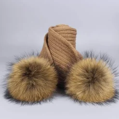Gestricktes Pelzmütze- und Schal-Set – kuschelige Winteraccessoires