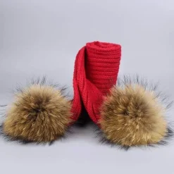 Gestricktes Pelzmütze- und Schal-Set – kuschelige Winteraccessoires