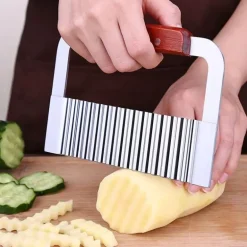 Gewellter Kartoffelschneider - Pommes-Frites-Zerkleinerer aus Edelstahl, Gemüseschneider