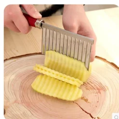 Gewellter Kartoffelschneider – Kreatives Gemüseschneidewerkzeug