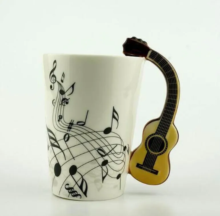 Gitarrentasse – Keramik-Kaffeetasse für Musikliebhaber