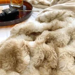 Giulio Decke – Kuschelweicher Überwurf für die Heimdekoration