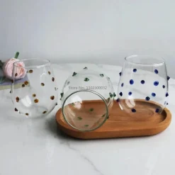 Glasbecher-Set mit Wellendesign und Punkten – Stilvolle Kaffeetassen