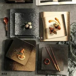 Glasierte Barbecue-Flügelplatte im japanischen Stil mit Messer – Bratblech für Flügel und Fisch