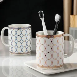 Gold Ceramic Circle Print Bathroom Set - Elegant Decor for Home