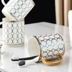 Gold Ceramic Circle Print Bathroom Set - Elegant Decor for Home