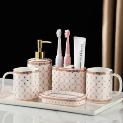 Gold Ceramic Circle Print Bathroom Set - Elegant Decor for Home