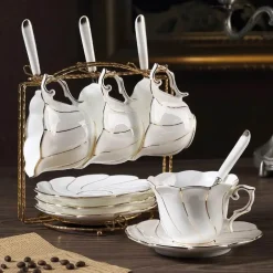 Gold Wave Teetassen-Set – 200 ml hochwertiges Trinkgeschirr aus Bone China