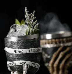 Gotischer Totenkopfkelch - Cocktail-Trinkgeschirr aus Edelstahl