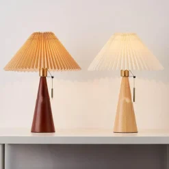 Grace Crane Lamp - Elegant Lighting Fixture