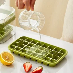 Großer Eisbox-Spender – Einfacher Zugriff mit nur einem Tastendruck