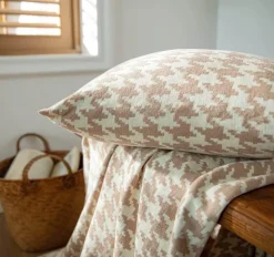 Hahnentritt-Dekokissen - Schickes Akzentkissen