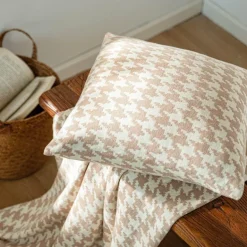 Hahnentritt-Dekokissen - Schickes Akzentkissen