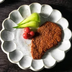 Handgefertigter Retro-Blumen-Keramik-Essteller - Geschirr im Western-Stil