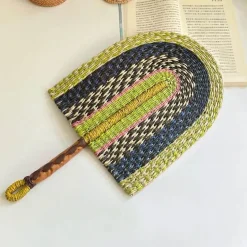 Handgewebte Binsenfächer-Wandkunst – Dekorativer Wohnakzent