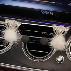 Handyhalterung fürs Auto – Straßenhalterung für sicheres Fahren