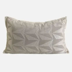 Hellgraue Kissenbezüge mit Kaffeestruktur - Moderne Wohndekor-Kissen