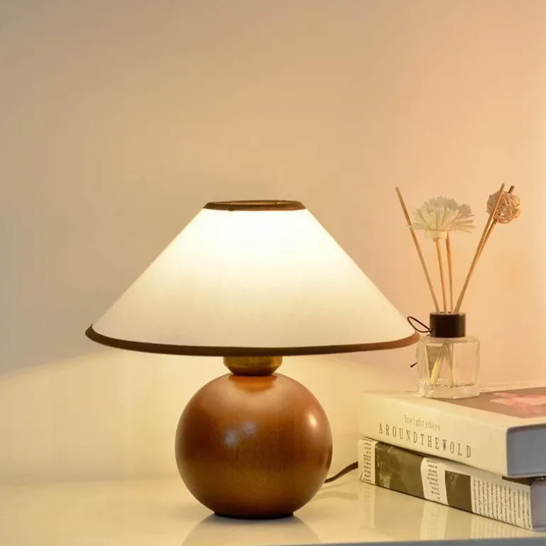 Heritage Glow Lamp - Vintage Decorative Lighting