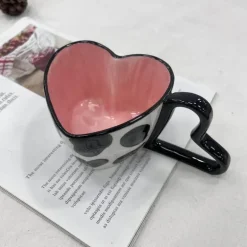 Herzförmige Kaffeetasse aus Keramik – 284 ml, einzigartiges Design und schönes Geschenk