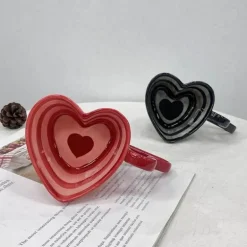 Herzförmige Kaffeetasse aus Keramik – 284 ml, einzigartiges Design und schönes Geschenk