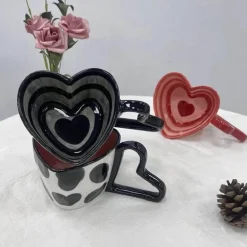 Herzförmige Kaffeetasse aus Keramik – 284 ml, einzigartiges Design und schönes Geschenk