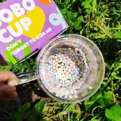 Herzförmiger doppelwandiger Glasbecher – 190 ml, mehrfarbiger Becher