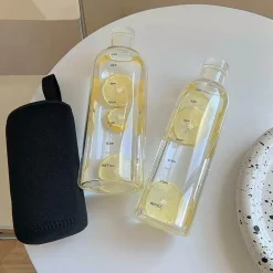 Hitzebeständige Glaswasserflasche - Stilvolles Zeitskalen-Design