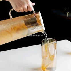 Hitzebeständiger Glaskrug - Großer Tee- und Saftkrug mit Henkel