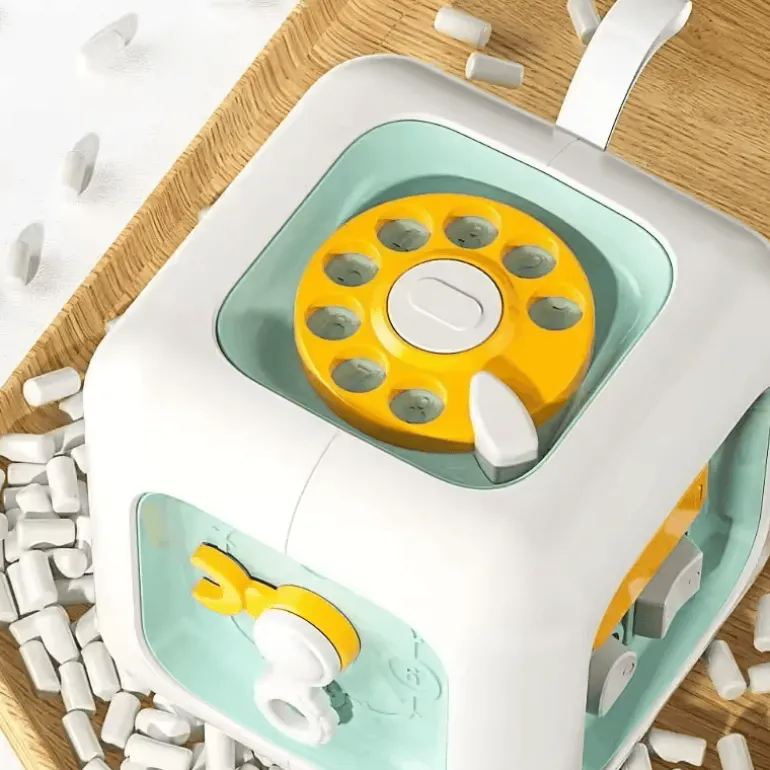 6-in-1 Montessori Busy Cube – Pädagogisches Sensorikspielzeug für Kleinkinder