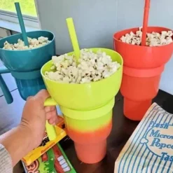 2-in-1 Snack- und Getränkehalter Cup