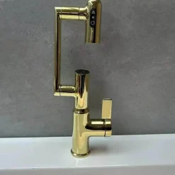 Intelligenter digitaler Wasserhahn mit mehrfach einstellbarer Geschwindigkeit