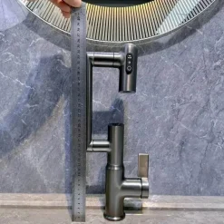 Intelligenter digitaler Wasserhahn mit mehrfach einstellbarer Geschwindigkeit