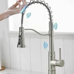 Intelligenter Küchenwasserhahn – Unterstützender Wasserhahn mit Touch-Steuerung