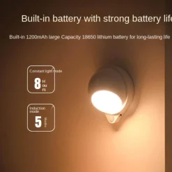 Intelligentes Nachtlicht – 360° drehbare, wiederaufladbare Lampe mit Körpersensor