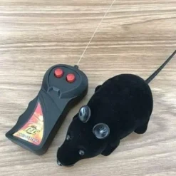 Interaktives Haustierspielzeug mit Fernbedienung – Spaß für Hunde und Katzen