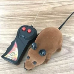 Interaktives Haustierspielzeug mit Fernbedienung – Spaß für Hunde und Katzen