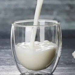 Isolierte doppelwandige Kaffeetasse aus Glas – Trinkgeschirr für heiße und kalte Getränke