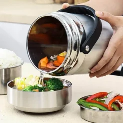 Isolierte Lunchbox aus Edelstahl – Dreamy Camp Design