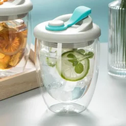 Isolierter doppelwandiger Glasbecher – auslaufsicherer transparenter Kaffeebecher