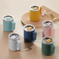 Isolierter Kaffeebecher aus Edelstahl mit Henkel – Reisebecher