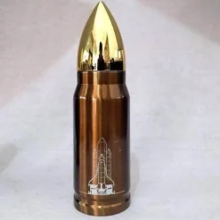 Isolierter Kaffeebecher aus Edelstahl – Reisebecher