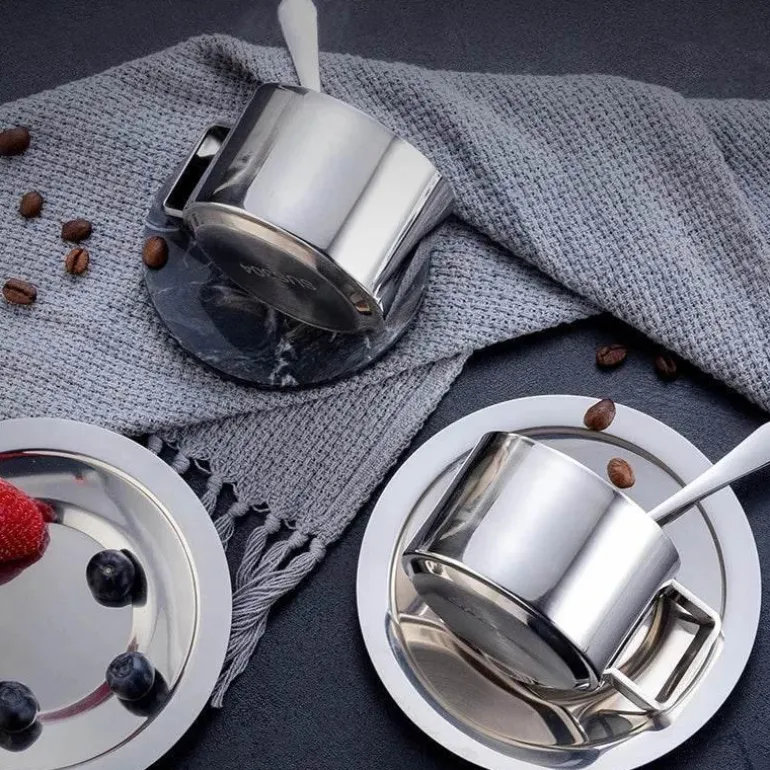 Isoliertes Kaffeetassen-Set aus Edelstahl mit Tablettlöffel