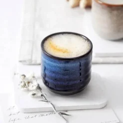 Japanische Teetasse aus Keramik – Porzellanbecher, Trinkgeschirr