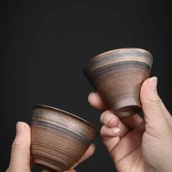 Japanische Teetasse aus Porzellan – elegante Kaffeetasse als Geschenk